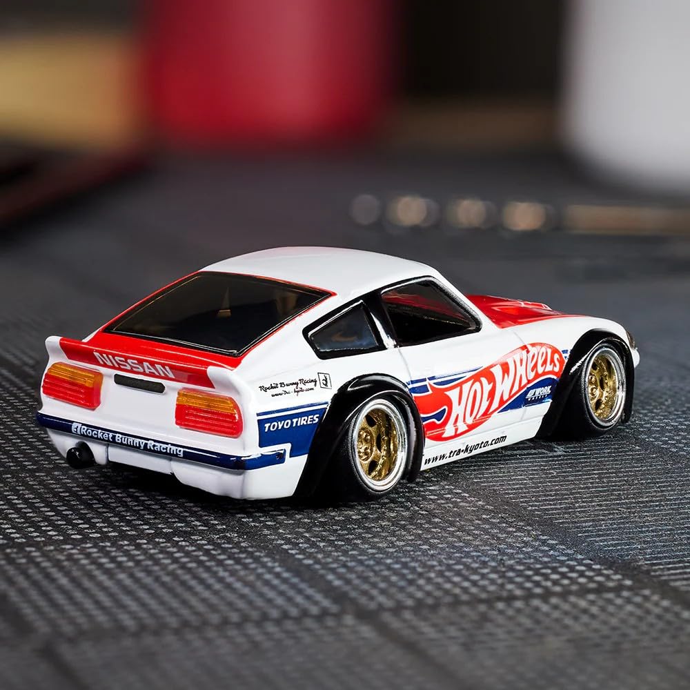 Amazon.com: Hot Wheels Datsun 280ZX Pandem Collectors Elite 64