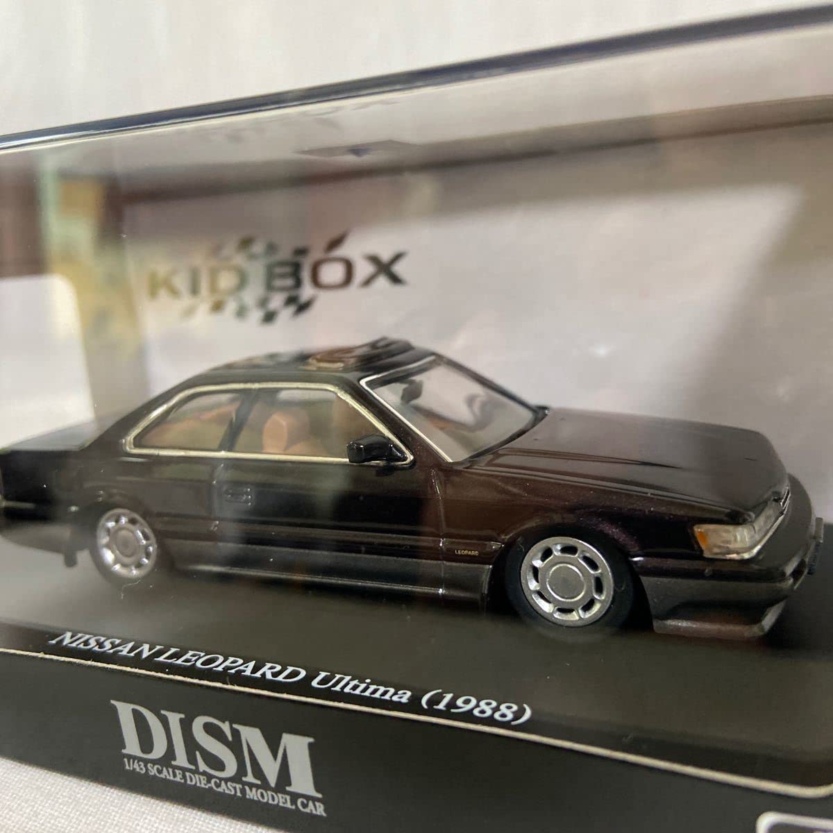 ミニカー DISM NISSAN LEOPARD Ultima (1986) 1/43 Amazon | アオシマ