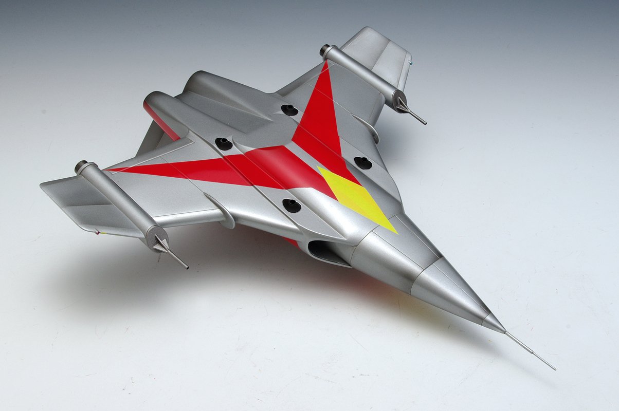 Amazon | WAVE 帰ってきたウルトラマン 1/72 マットアロー1号 隊長機