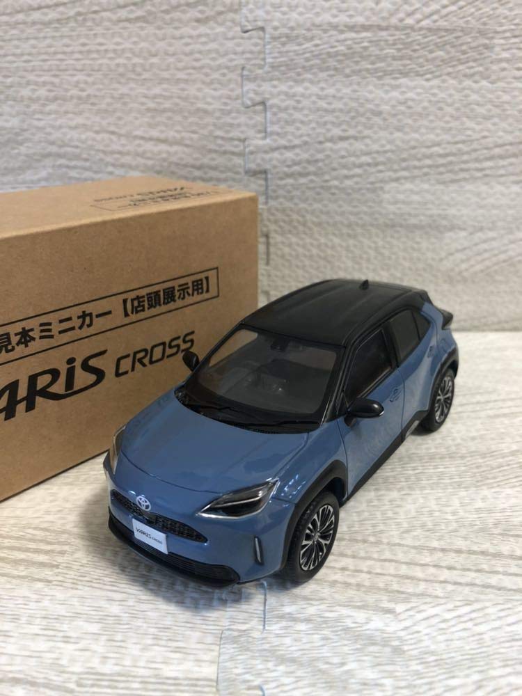 Amazon | 1/30 トヨタ 新型ヤリスクロス YARIS CROSS ハイブリッド