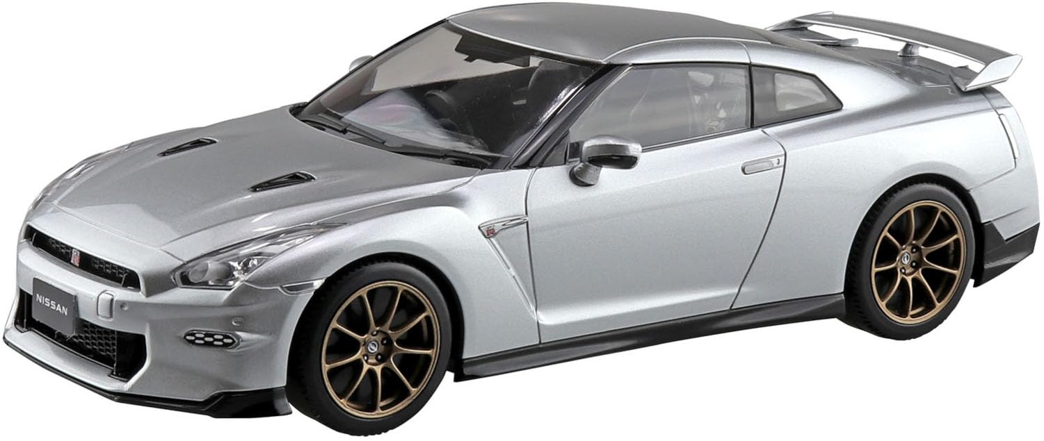 Amazon.com: Aoshima Nissan R35 Nissan GT-R 2004 Ultimate Metal