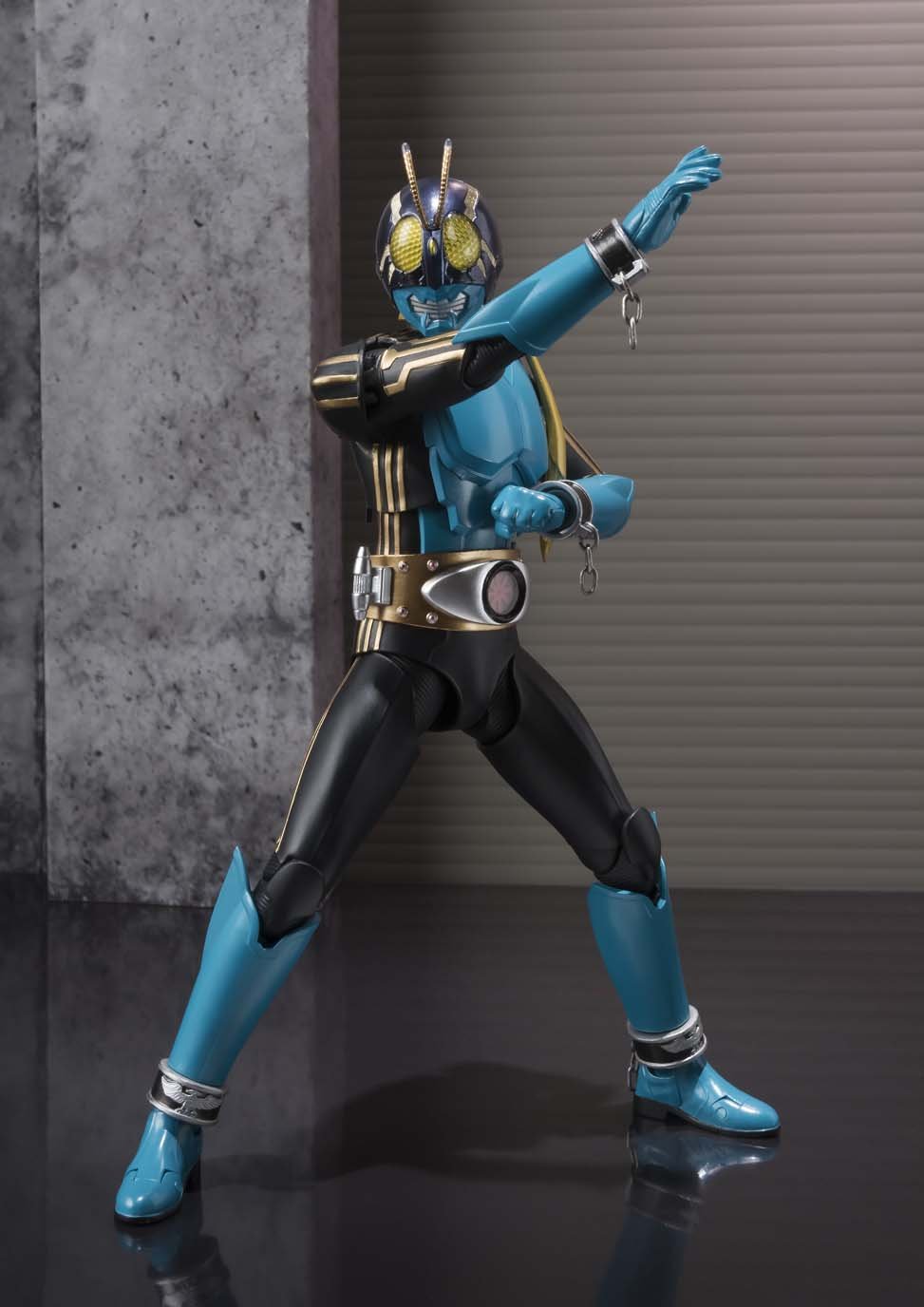 Amazon.co.jp: TAMASHII NATIONS S.H.フィギュアーツ 仮面ライダー3号