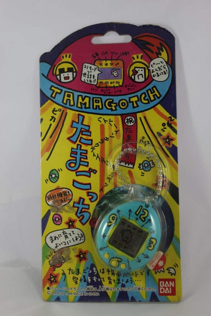 Amazon.co.jp: バンダイ 初代 たまごっち 水色（時計柄） : Toys & Games