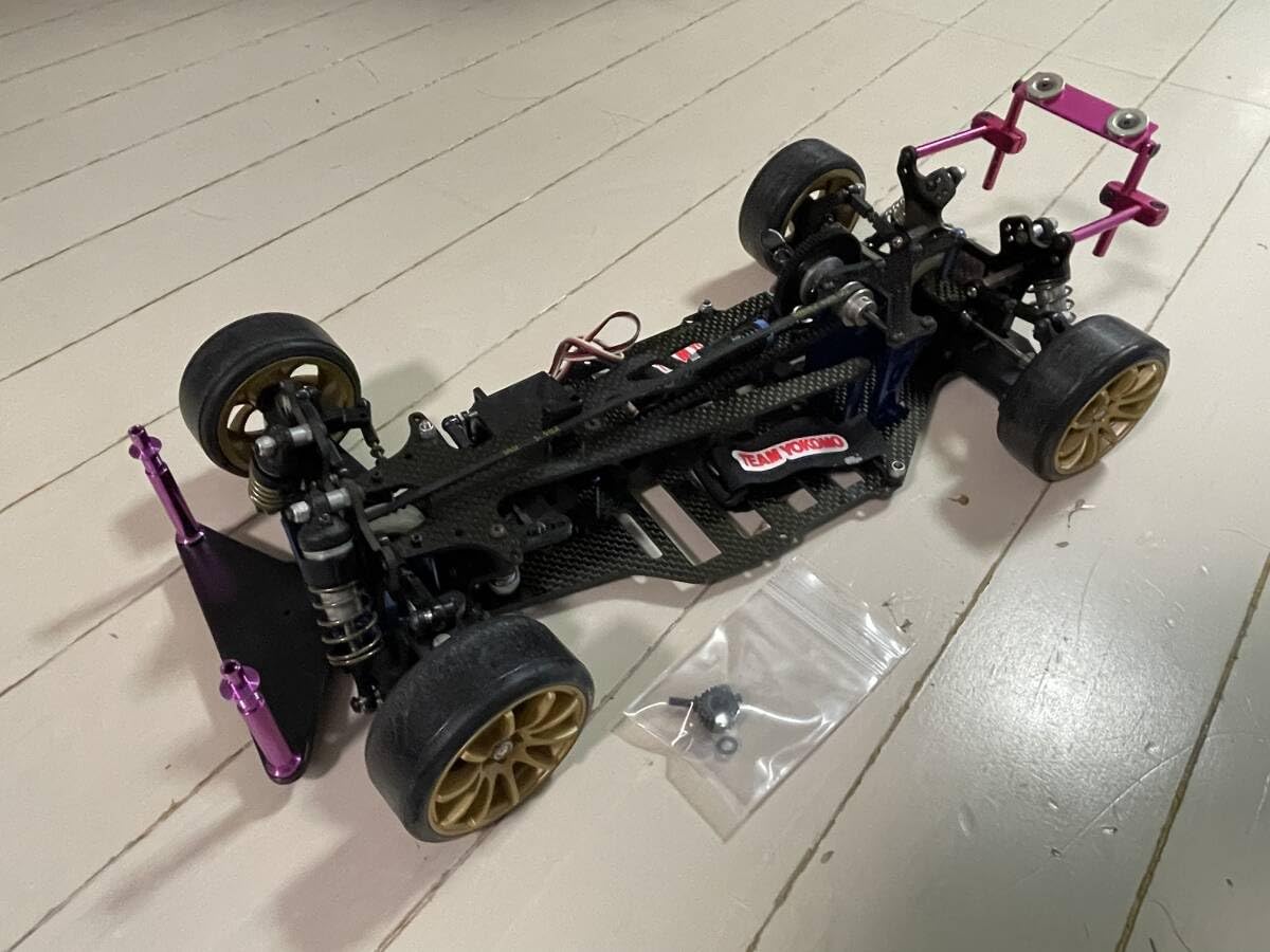 Amazon | 込み！ヨコモ YR-4 M2？カーボンシャーシ&アルミパーツ付