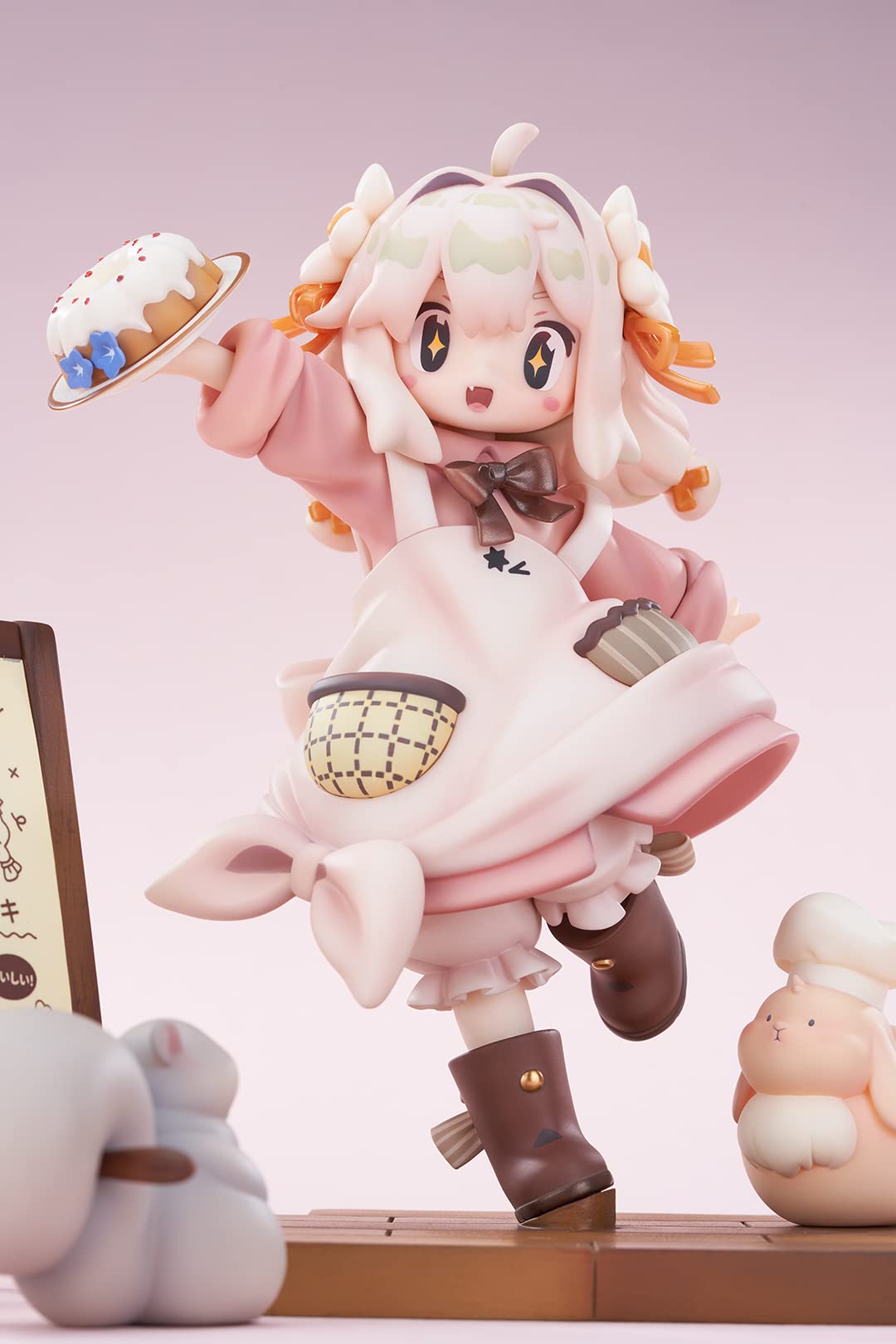 Amazon.com: nan Ribose - Minahoshi - Non-Scale PVC Figure : Toys