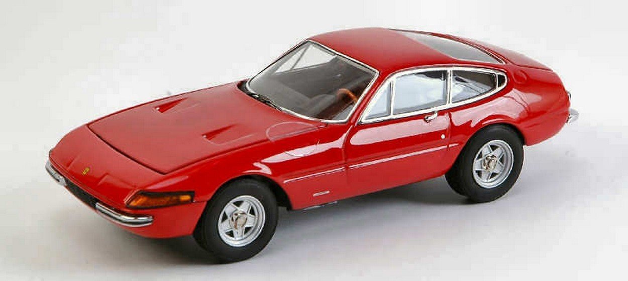 Amazon.co.jp: 京商 1/43 フェラーリ 365 GTB/4 デイトナ 後期型