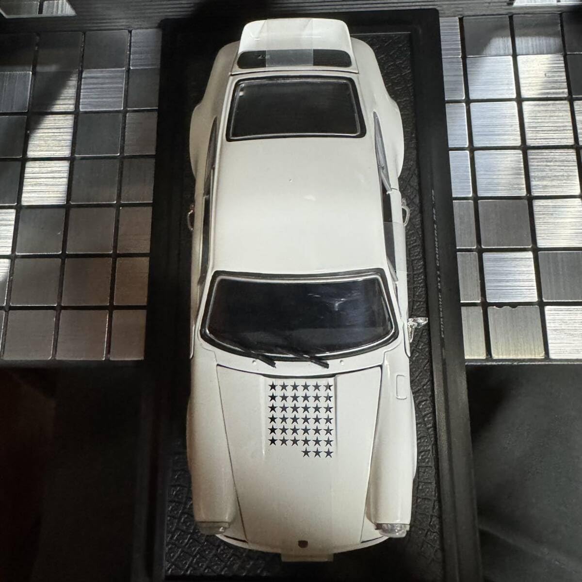 Amazon | 絶版 品 京商1/18 サーキットの狼 ポルシェ911 カレラ RS '73