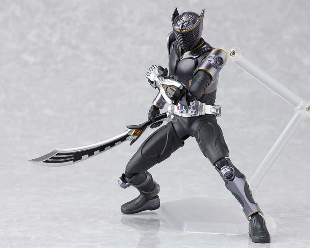RAH 仮面ライダーオニキス (リュウガ) 中古品 RAH 仮面ライダー
