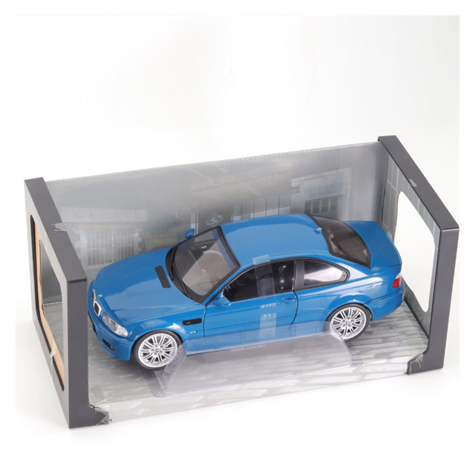 Amazon.co.jp: 塗装済み完成モデルプラモデル 1:18 スケール BMW M3