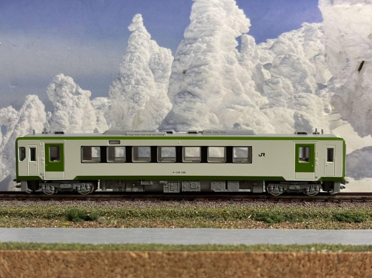 Amazon | 240788_KATO キハ110系 キハ110 両運転台先頭車 M車 ライト