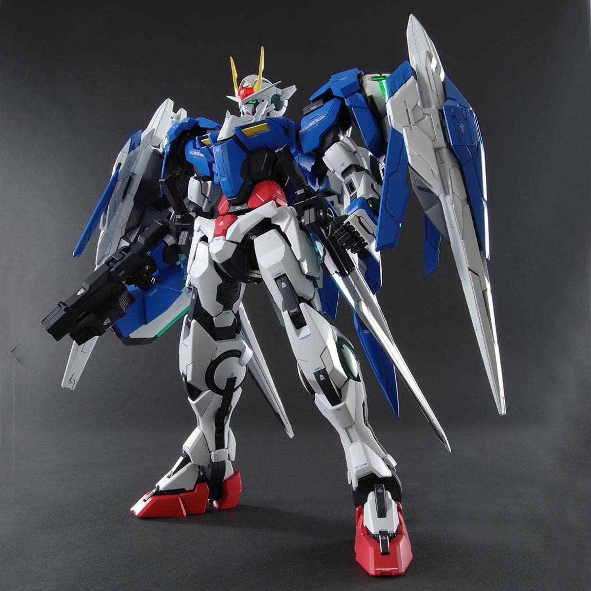 Amazon.com: BANDAI Spirits Gundam - PG 1/60 Perfect Grade - OO