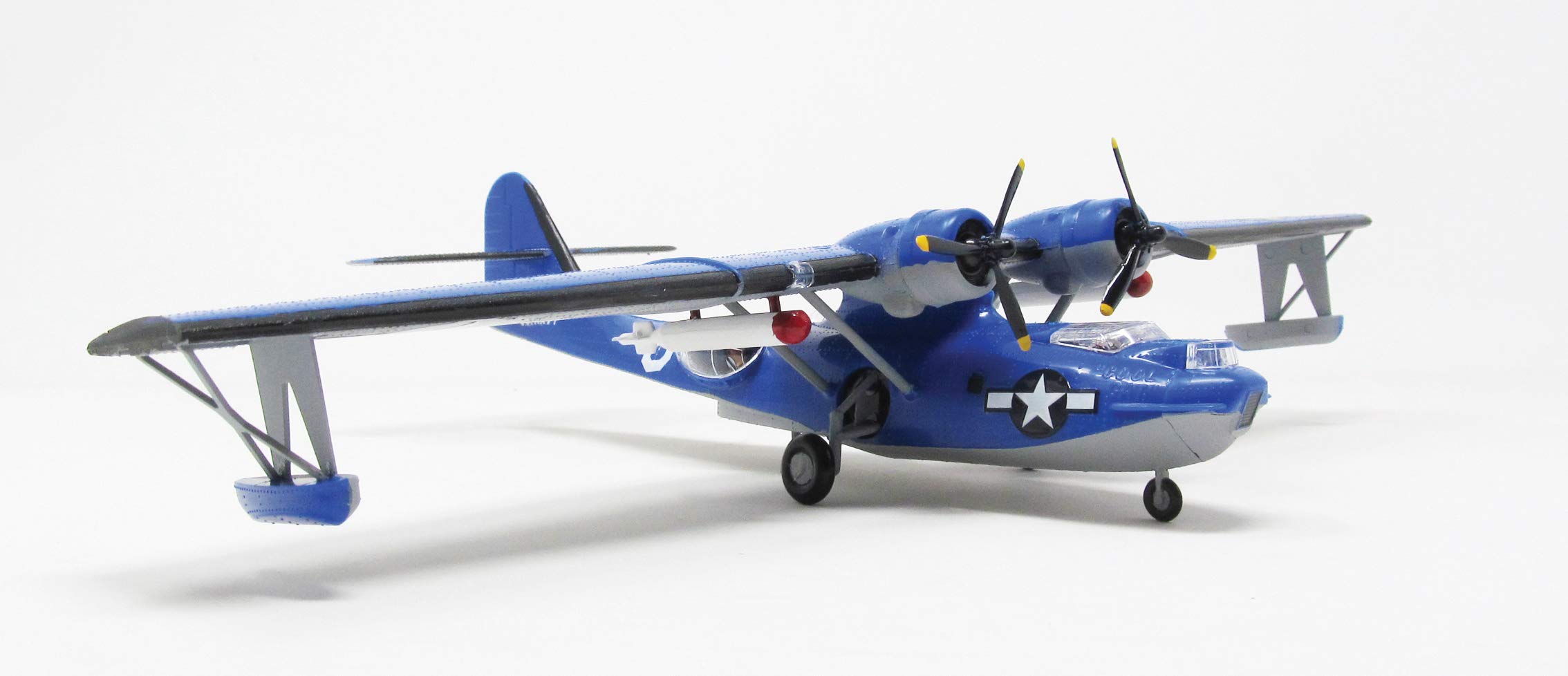 Amazon | アトランティスモデル 1/104 アメリカ海軍 PBY-5A カタリナ