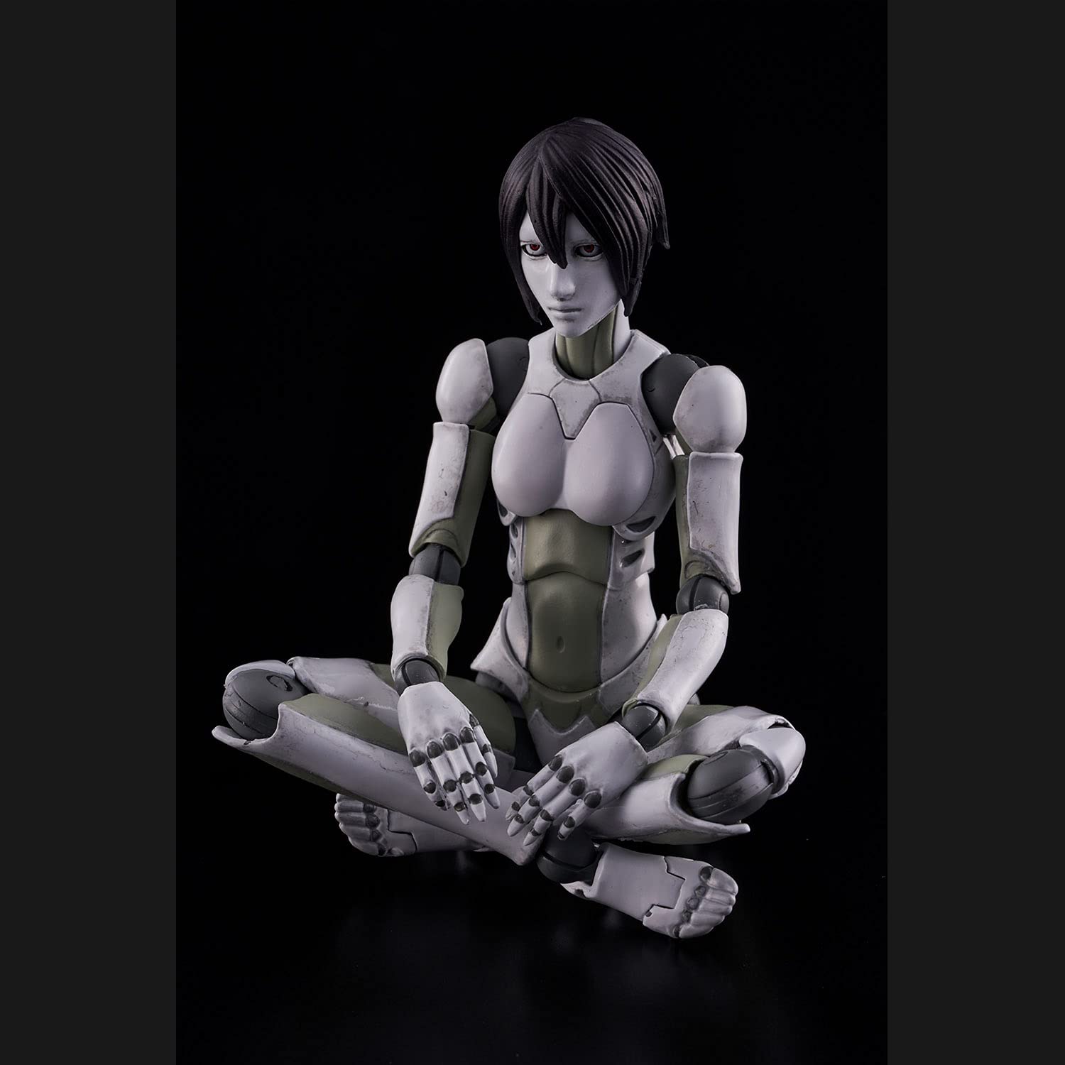 Amazon.co.jp: テスト 1/12 東亜重工製 合成人間(女型) 2次生産分 1/12
