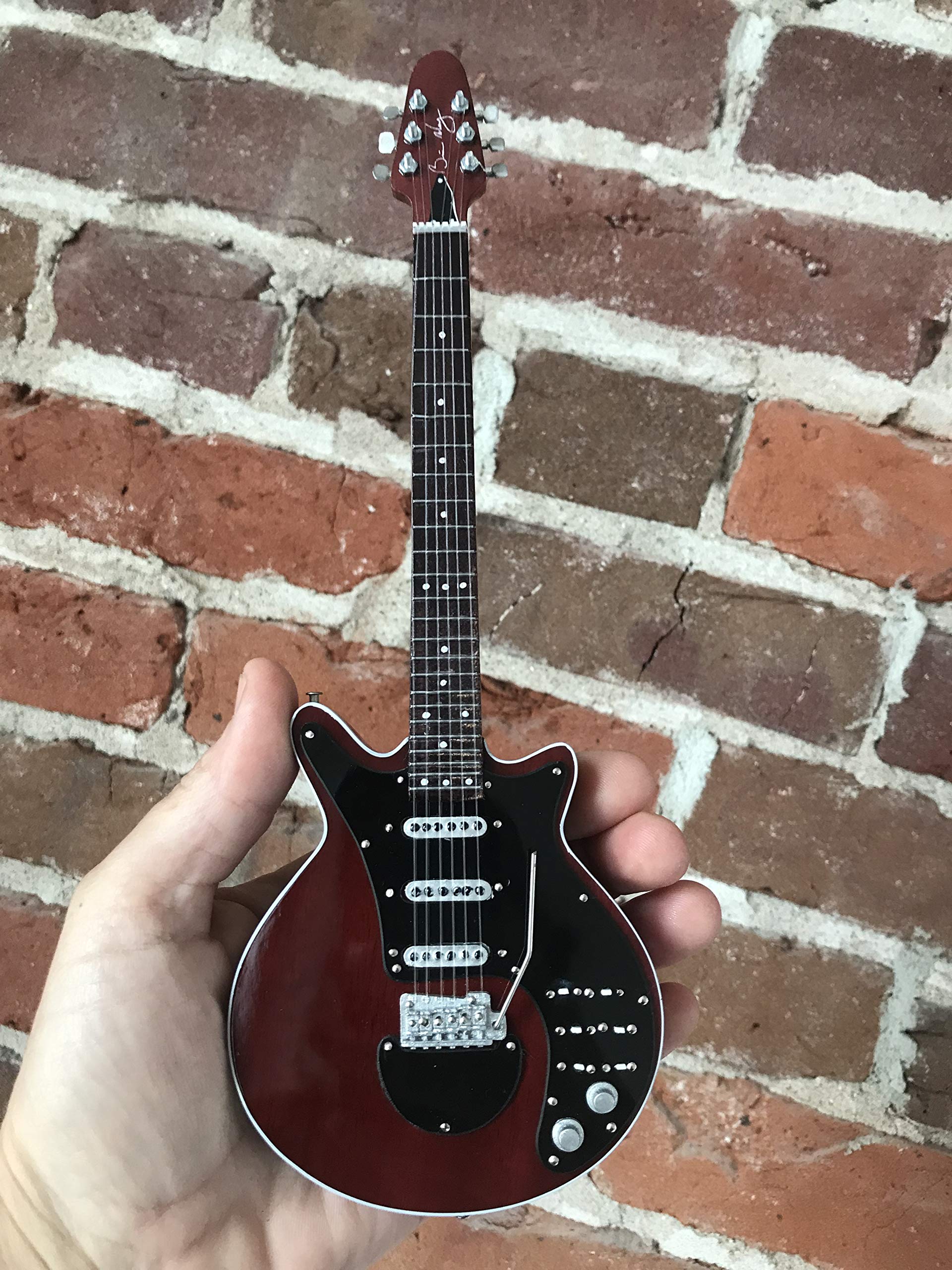 Amazon.co.jp: FanMerch Queen Brian May 