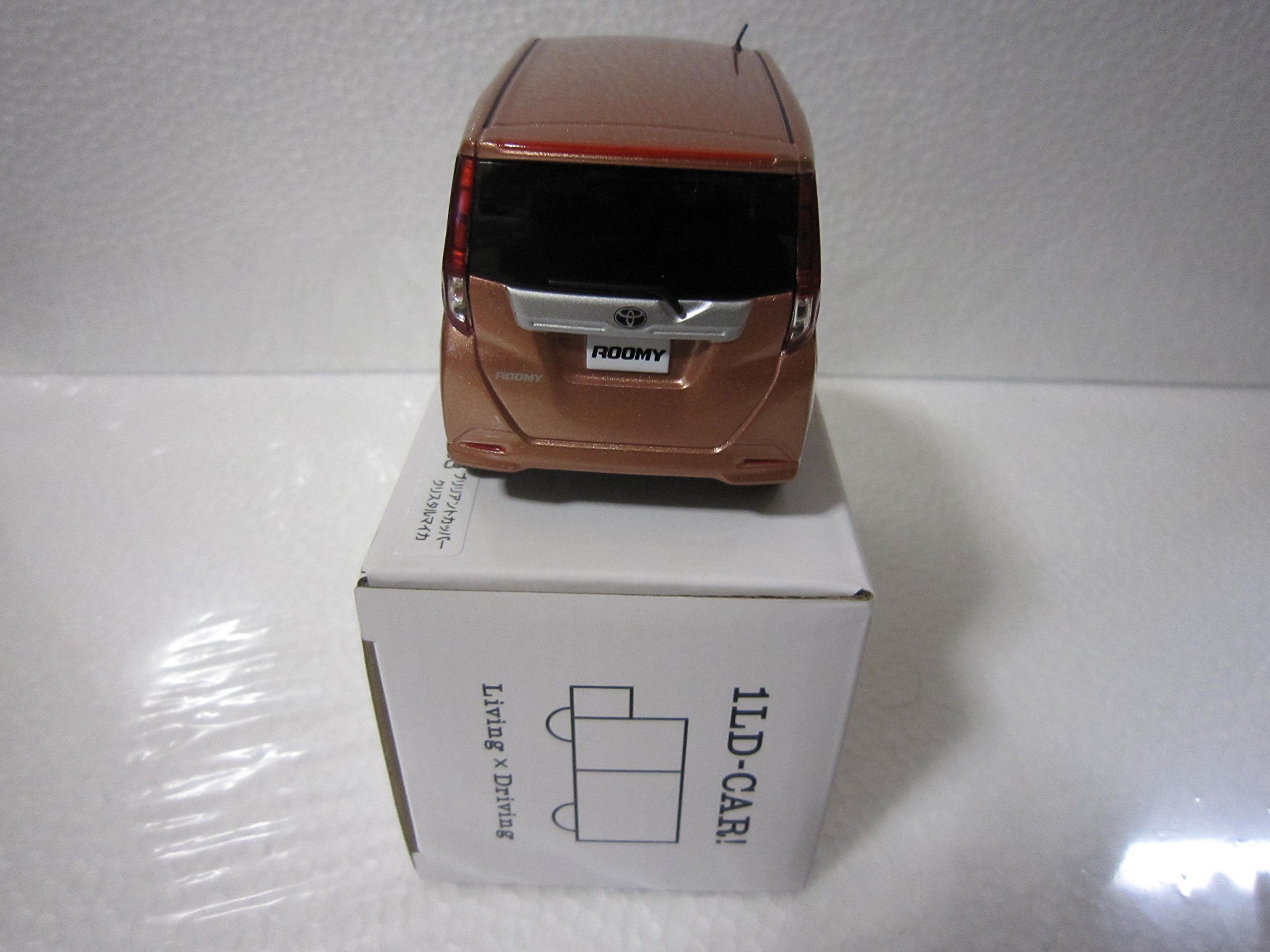 Amazon | トヨタ 1/30 ROOMY ルーミー オフィシャルミニカー
