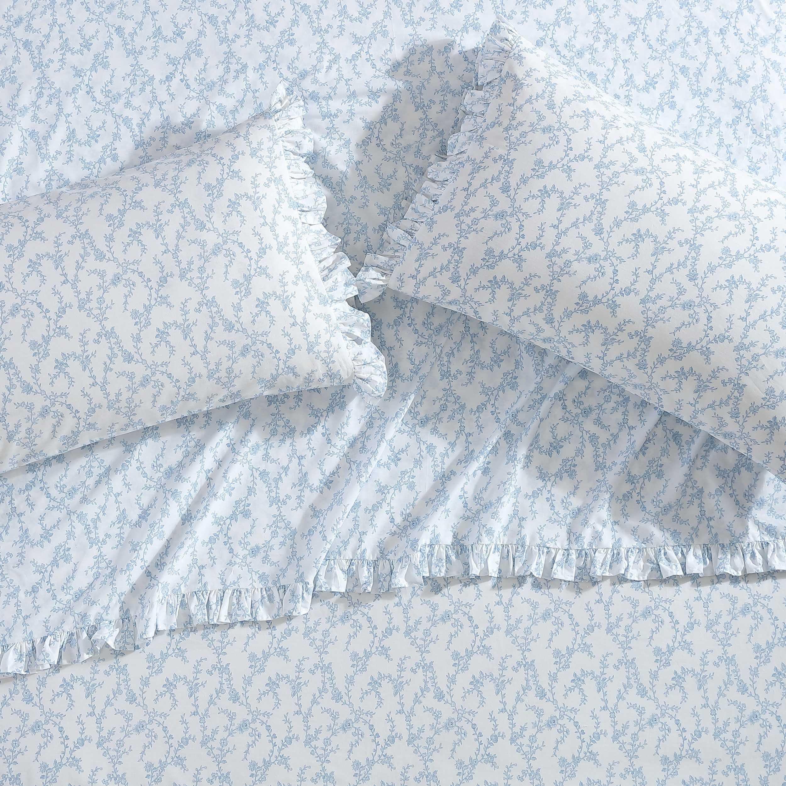 Amazon.com: Laura Ashley - Standard Pillowcase Set, Breathable