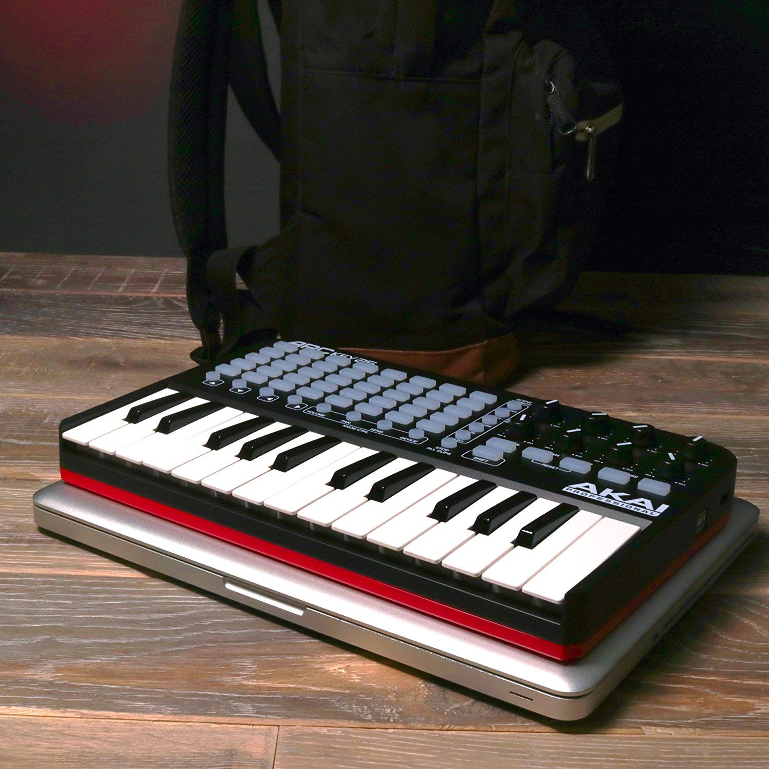 Amazon | Akai Professional USB MIDIキーボードコントローラー