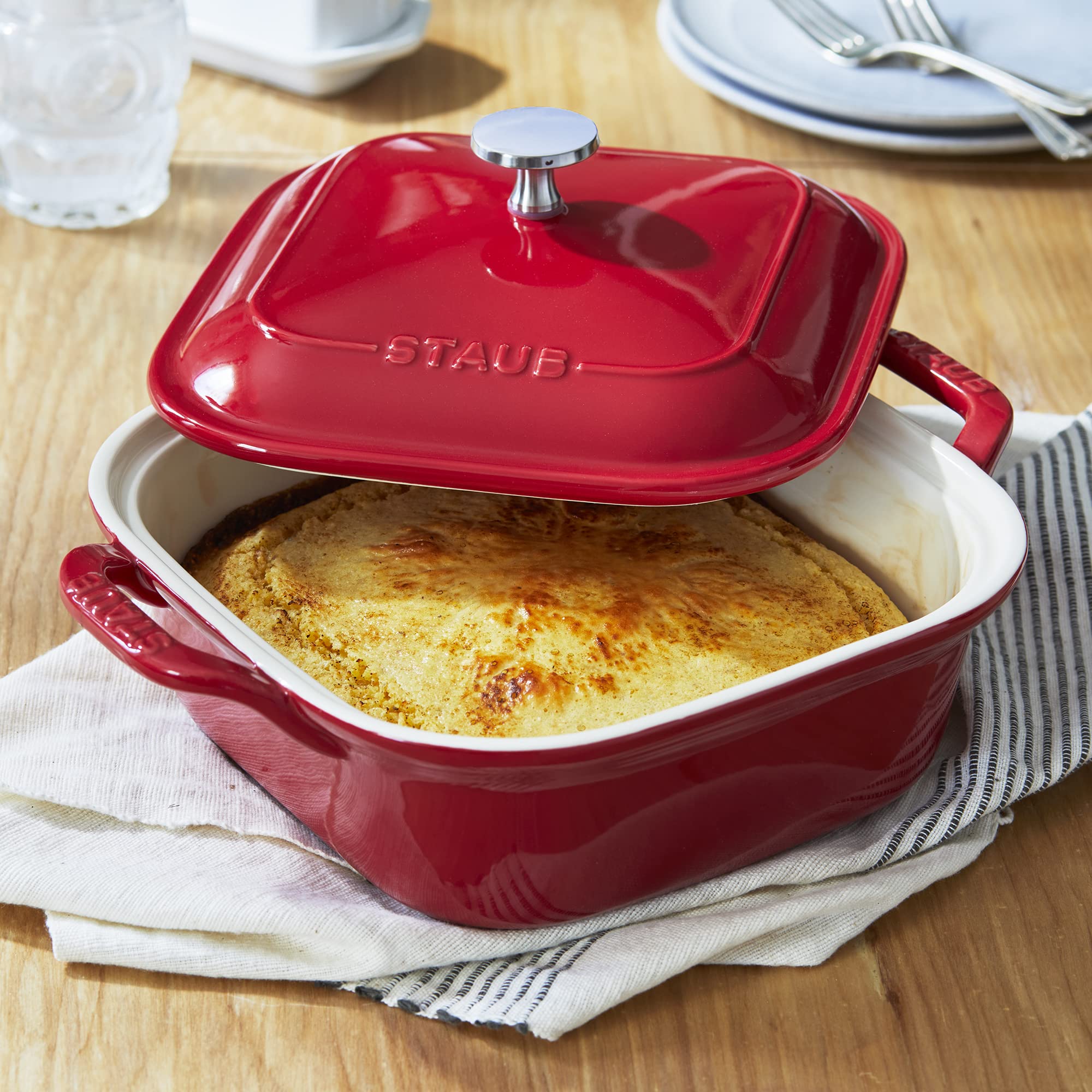 Amazon.com: STAUB - 40508-636 STAUB Ceramics Square Covered Baking
