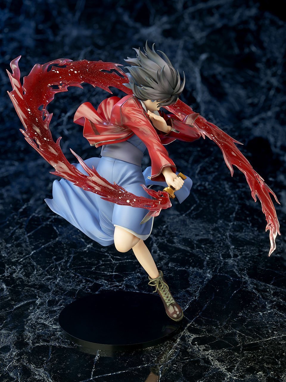 Amazon.co.jp: 空の境界 両儀式 1/7スケールフィギュア : おもちゃ