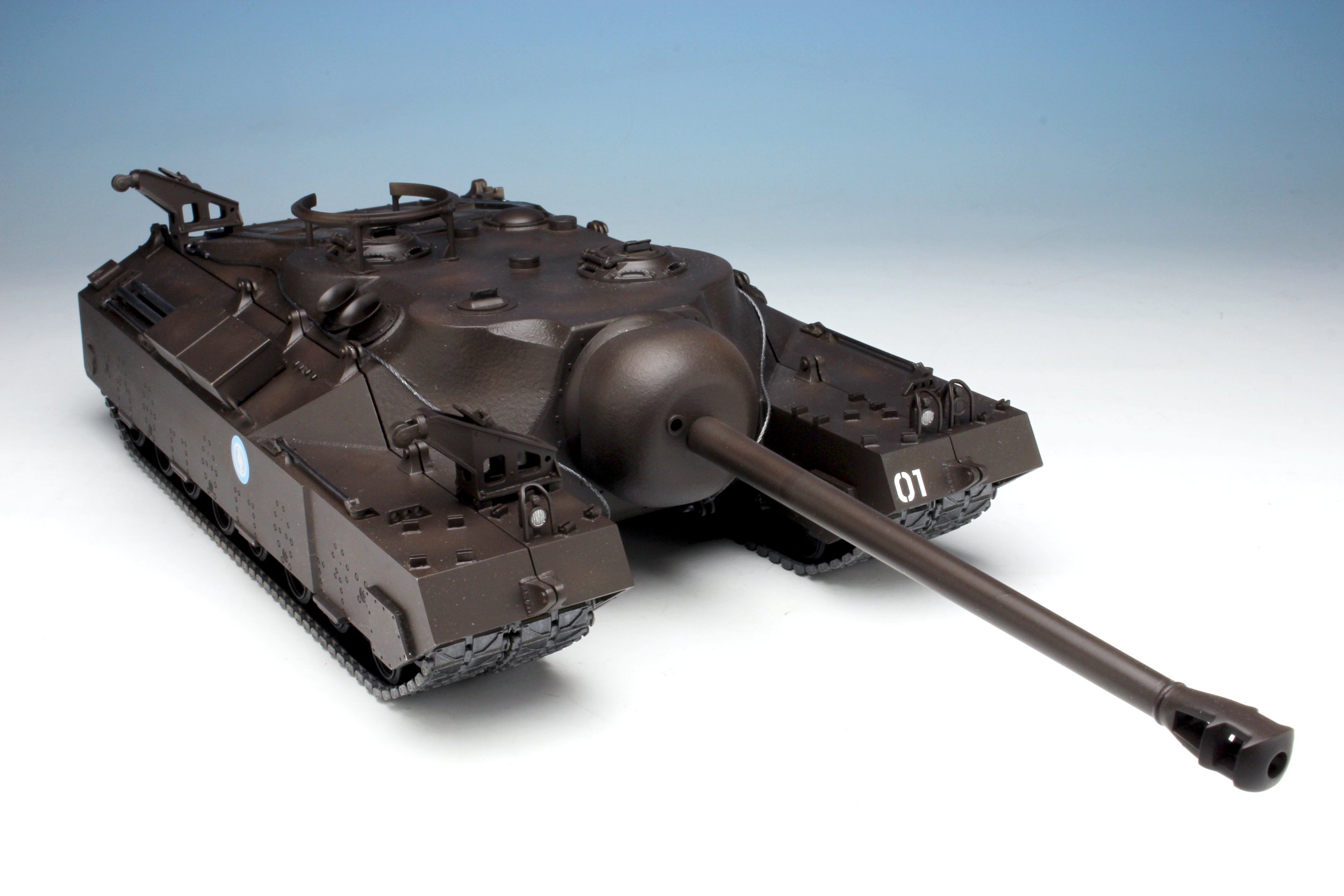 Amazon | プラッツ ガールズ&パンツァー劇場版 T28 超重戦車 大学選抜