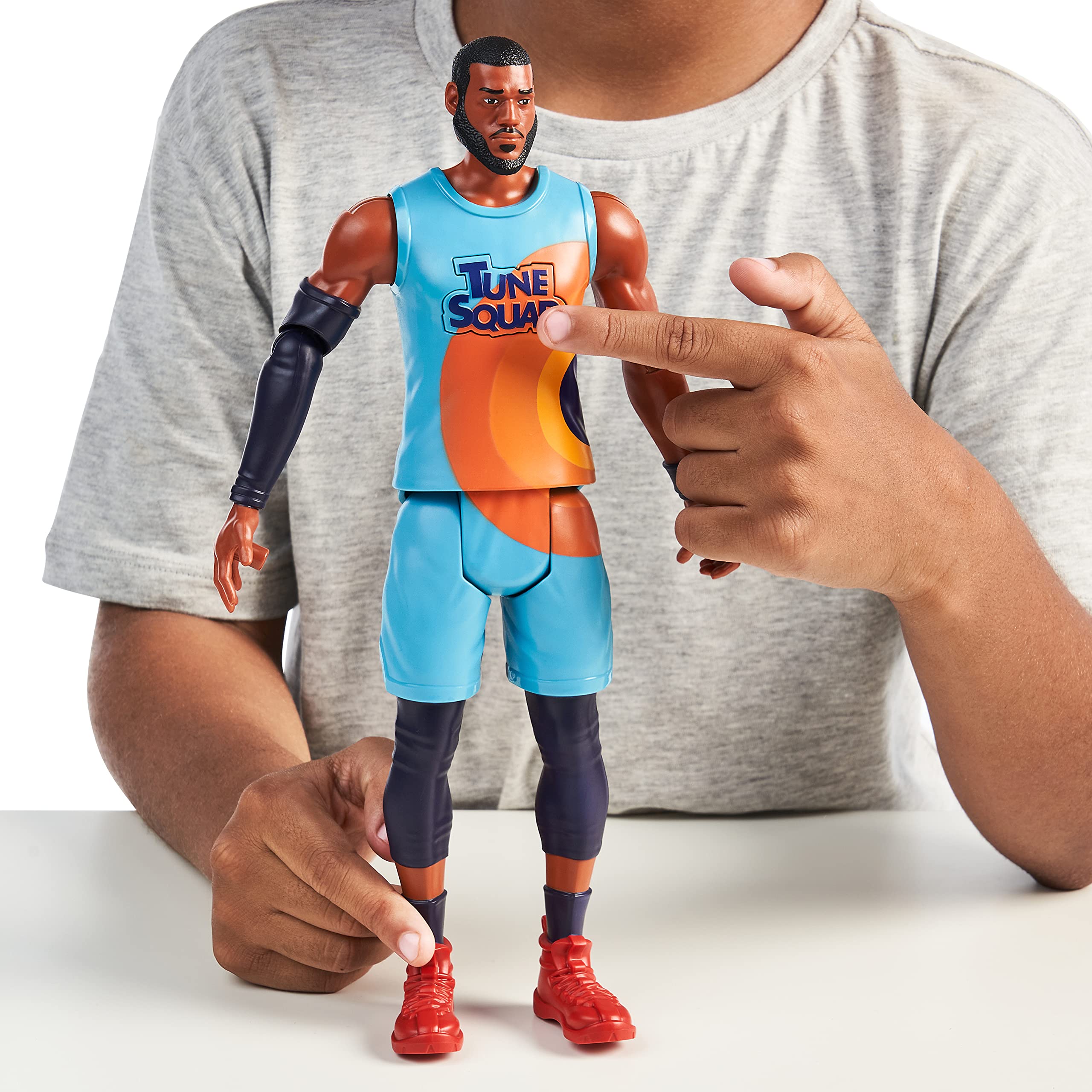 Amazon | SPACE JAM: A New Legacy Lebron James Ultimate Tune Squad