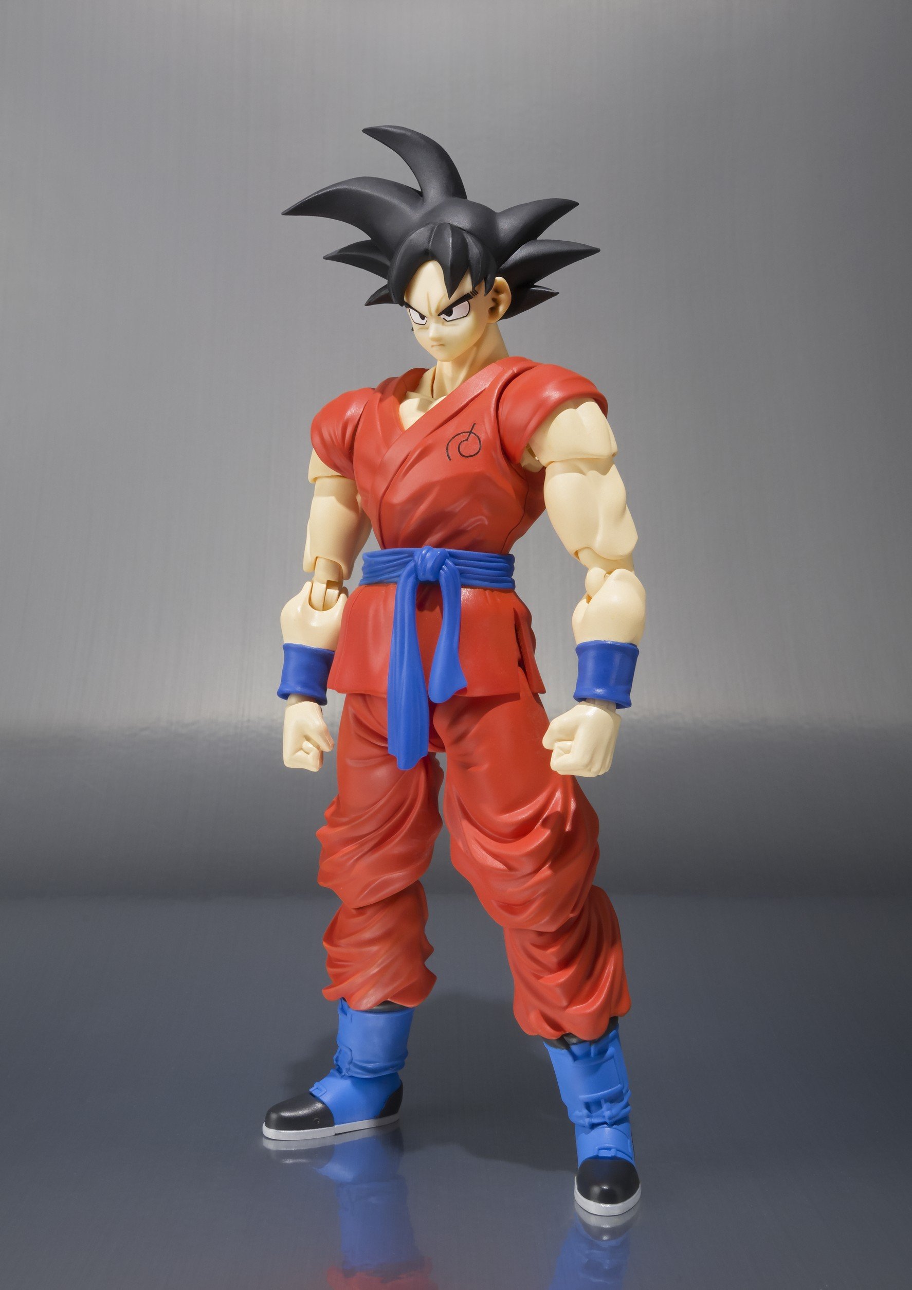 Amazon.co.jp: S.H.フィギュアーツ 超サイヤ人ゴッドSS(超サイヤ人