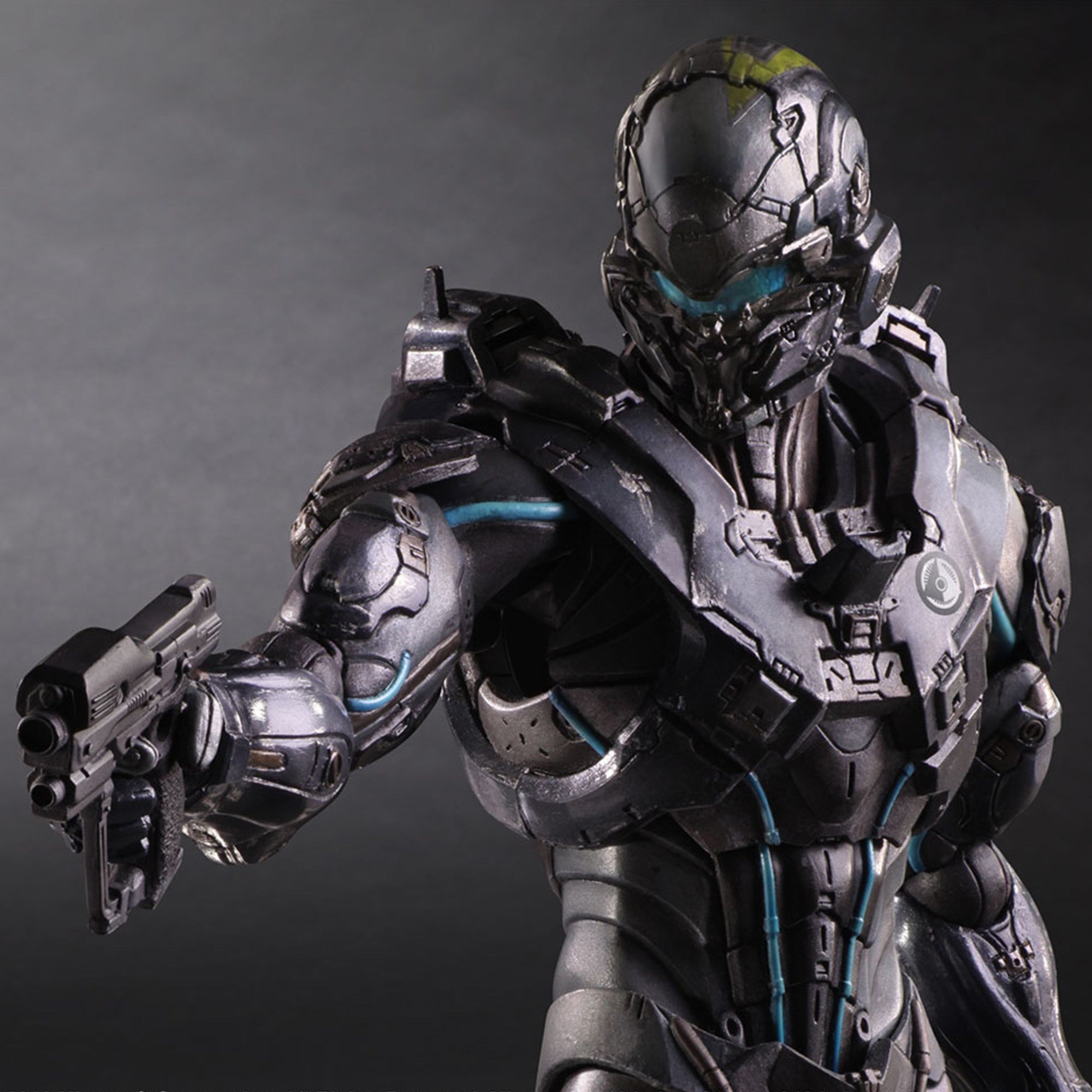 Amazon.com: Square Enix Halo 5: Spartan Locke Play Arts Kai Action