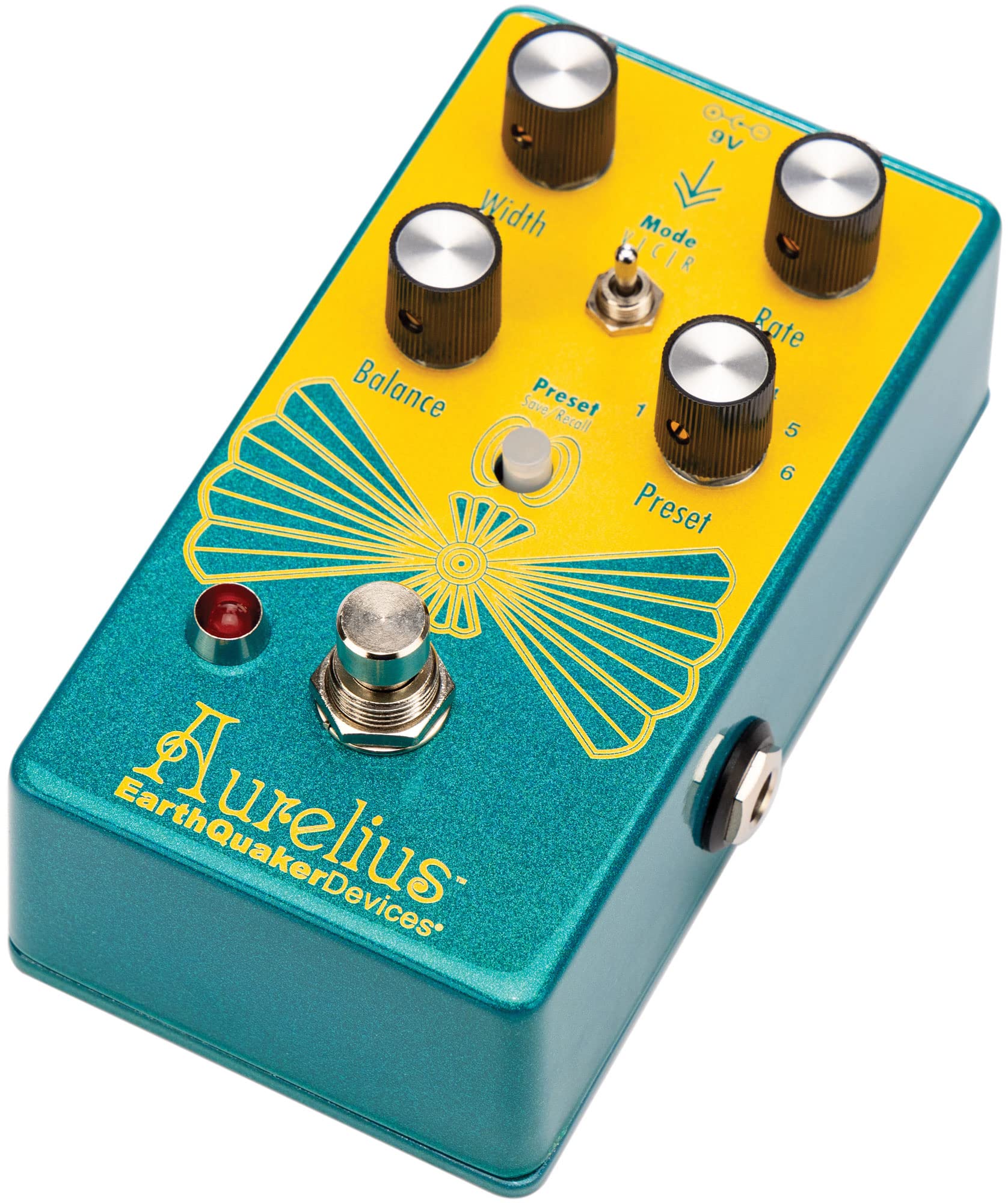 Amazon.com: EarthQuaker Devices Aurelius Tri-Voice Chorus Pedal
