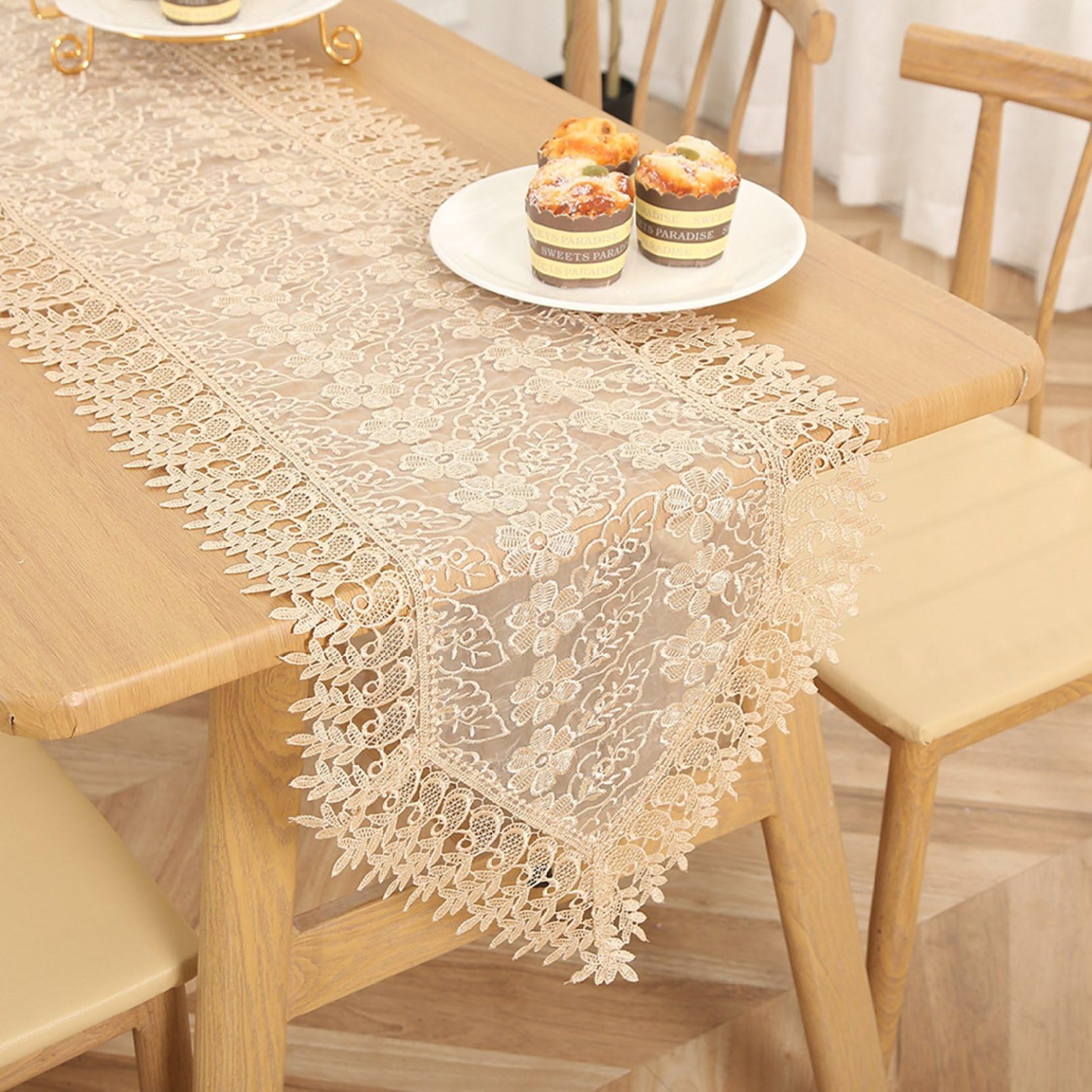 Amazon｜レーステーブルランナー 北欧風 お花の刺繍 透け感 センター