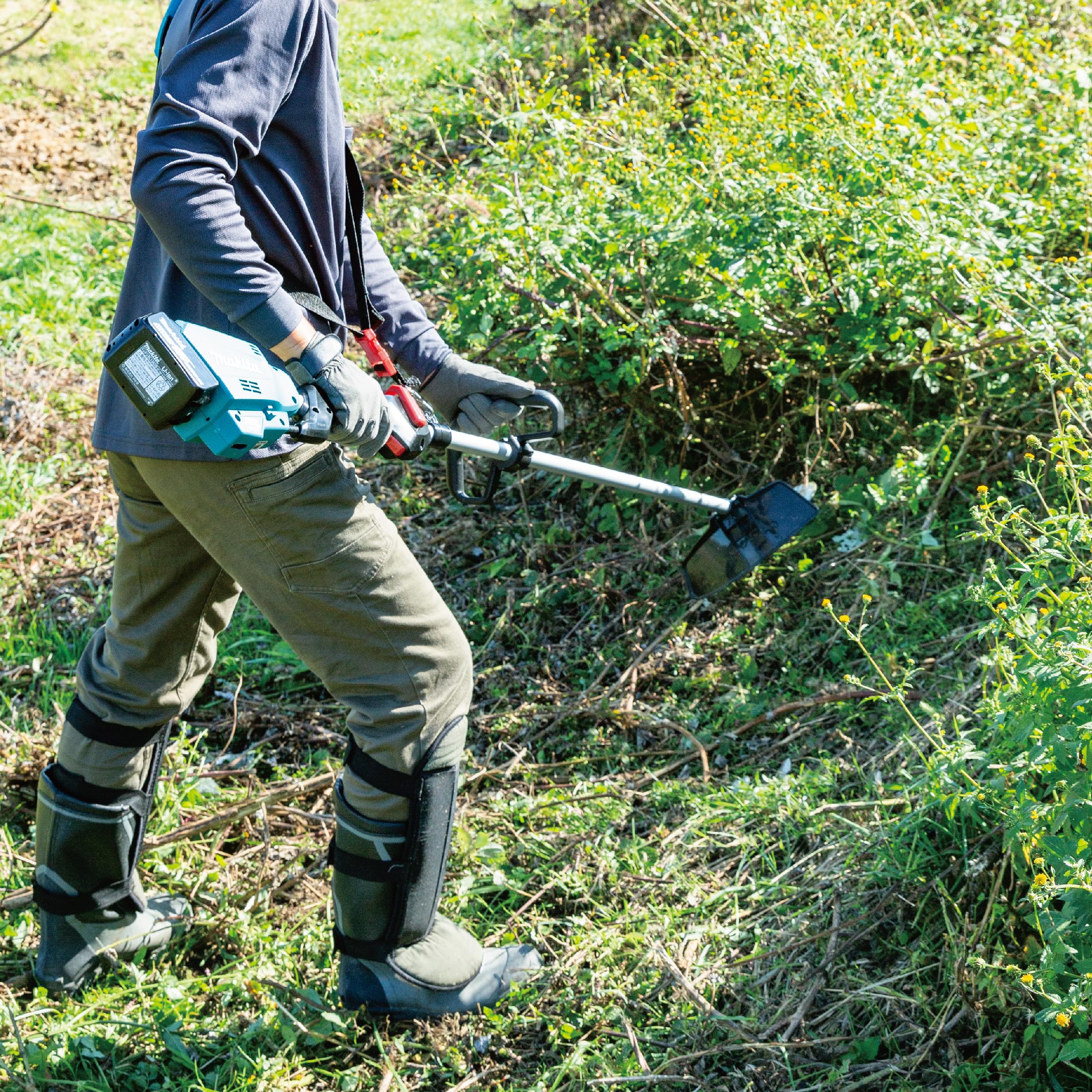 Amazon | マキタ(Makita) 充電式草刈機 18V バッテリ・充電器別売