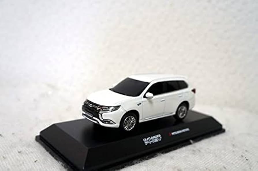 Amazon | 三菱 アウトランダー PHEV 1/43 ミニカー ホワイト