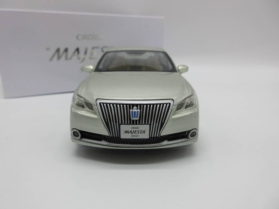 Amazon | 1/30 ミニカー クラウンマジェスタ 210系 カラーサンプル