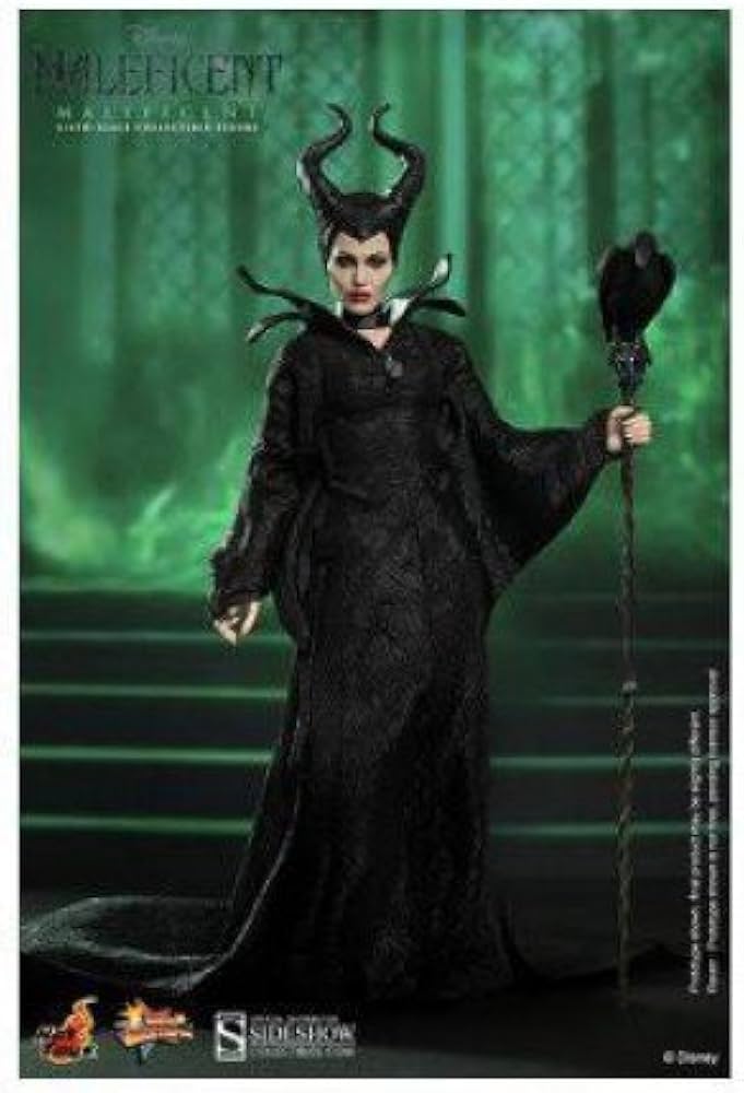 Amazon.com: Hot Toys Maleficent Movie Masterpiece Maleficent 1:6