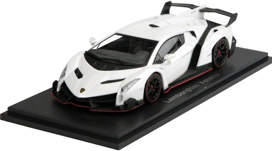 Amazon.com: Kyosho Diecast Lamborghini Veneno, White (1:43 Scale