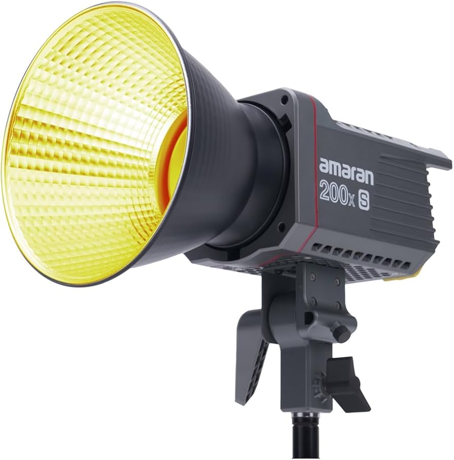 Amazon | Aputure Amaran 200x LEDビデオライト 200W 2700-6500k