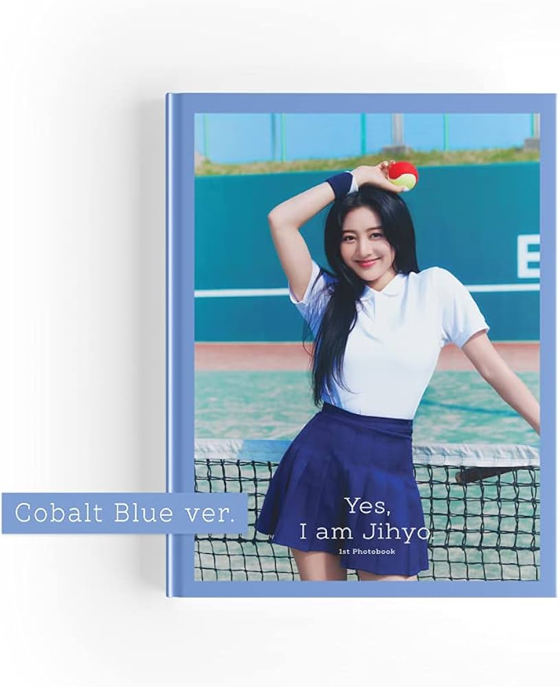 Amazon.co.jp: TWICEジヒョ1stPhotobookはい私はジヒョです。 写真集