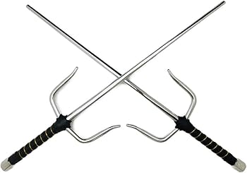 Amazon.co.jp: サイ 釵 鉄製 武道具 武具 空手 琉球 古武術 シルバー