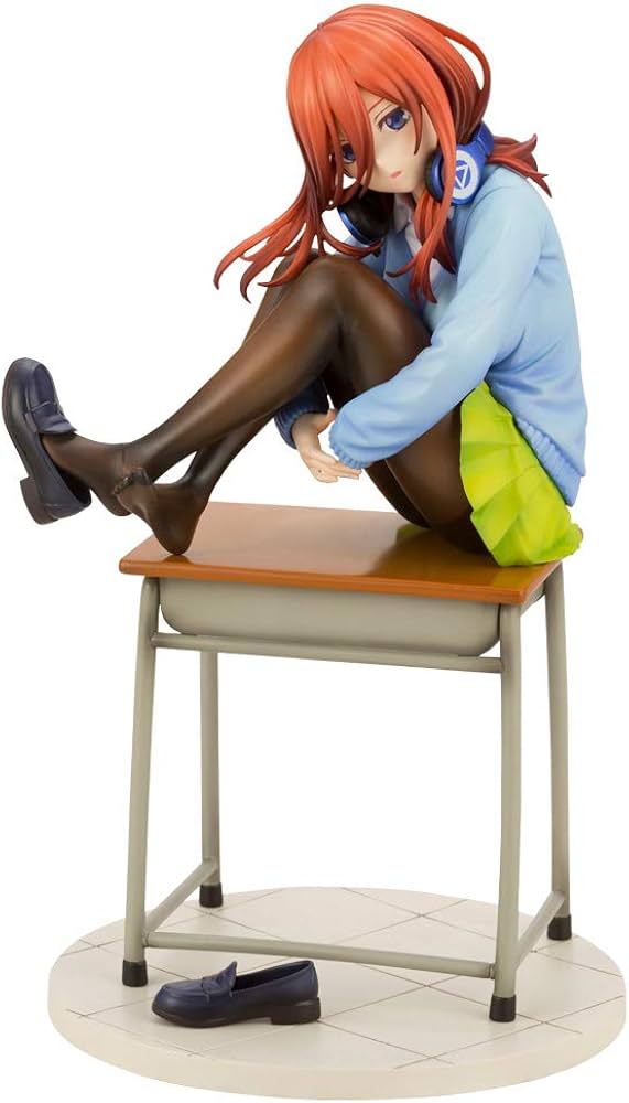 Amazon | 五等分の花嫁 中野三玖 1/8スケール PVC製 塗装済み完成品