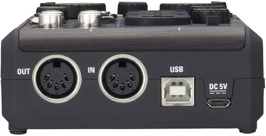 Amazon.co.jp: Zoom U-24チャンネルオーディオインターフェース : 楽器