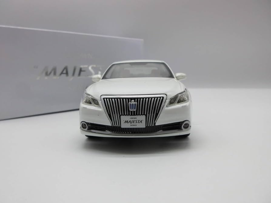 Amazon | 1/30 ミニカー クラウンマジェスタ 210系 カラーサンプル