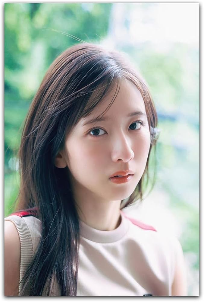 Amazon.co.jp: 菅原咲月（すがわらさつき） 水着写真のポスター 可爱