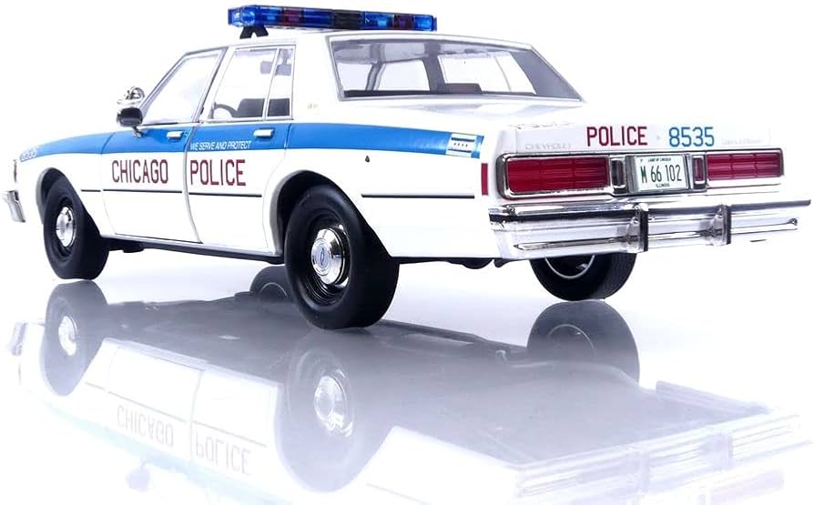 Amazon.co.jp: 1989 シボレー カプリス ホワイト ブルーストライプ