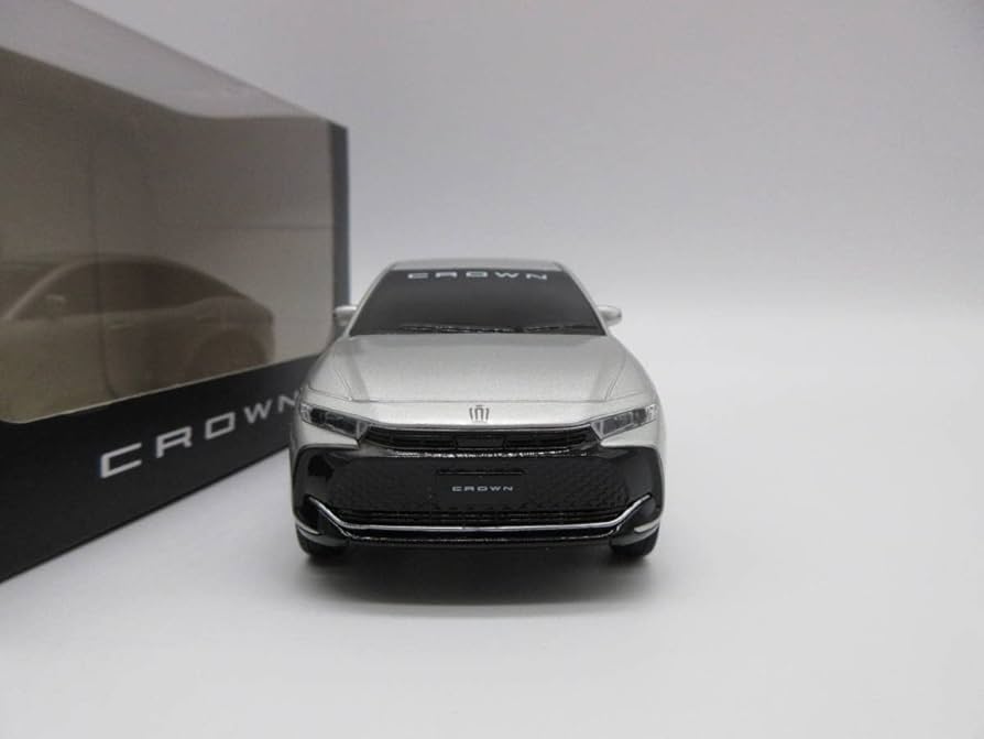 Amazon | トヨタ 新型クラウン クラウンクロスオーバー 2022年モデル