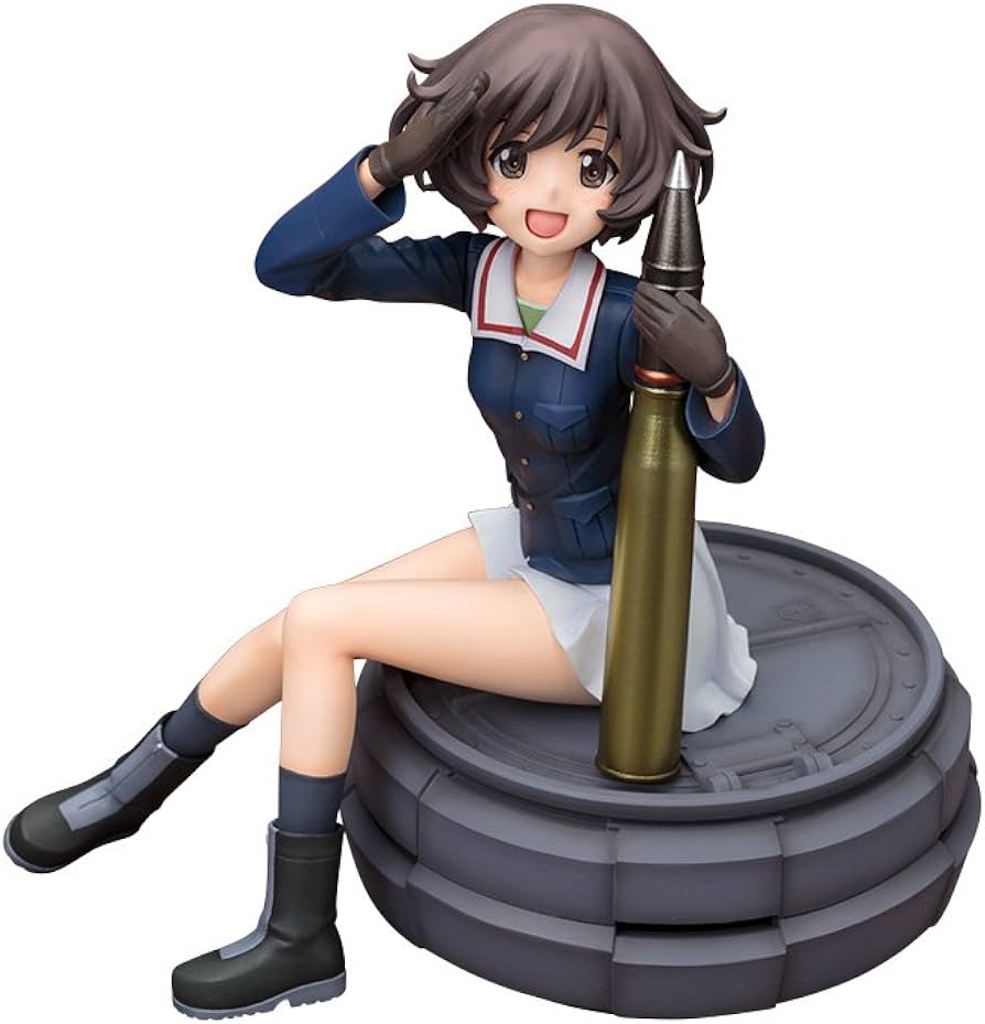 Amazon.co.jp: ガールズ&パンツァー 秋山優花里 1/8スケール PVC製