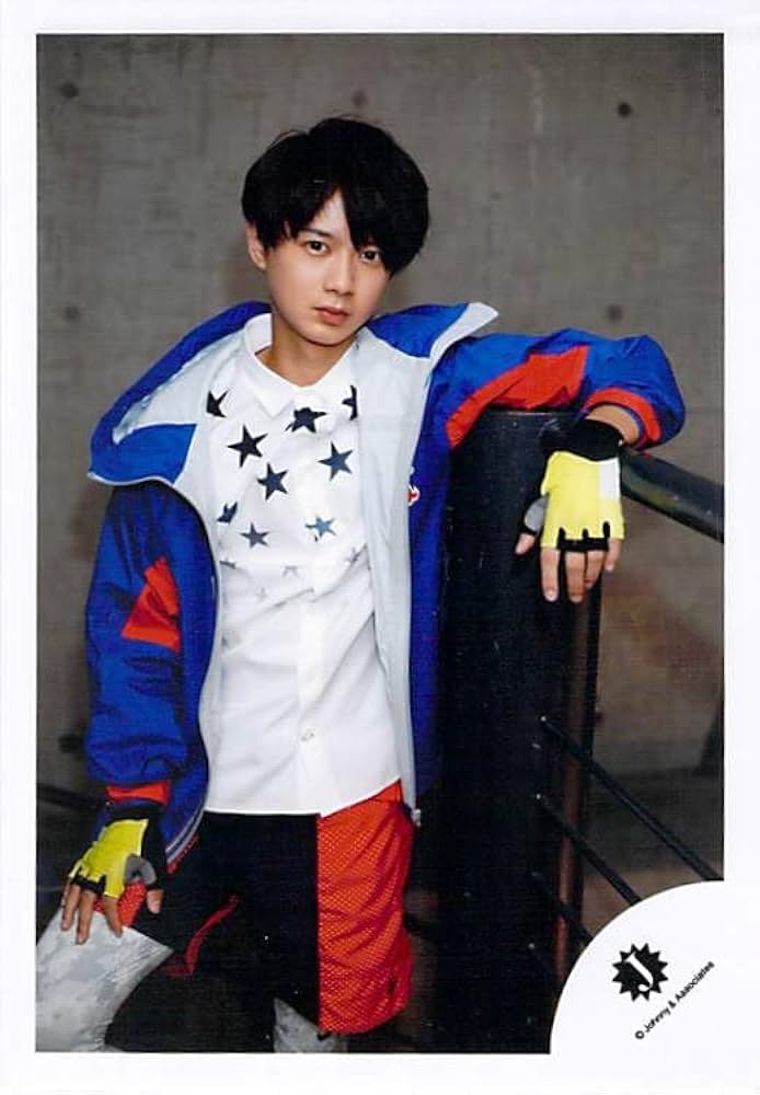 Amazon.co.jp: HiHi Jets ハイハイジェッツ 井上瑞稀 公式写真 写真