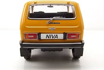 Amazon | MCG 1/18 ラーダ ニーヴァ 1976 オレンジ LADA NIVA 1976