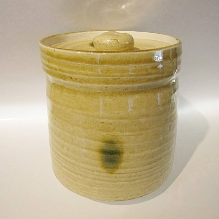 Amazon.co.jp: 水指 黄瀬戸焼 水差し 茶道具 : Home & Kitchen