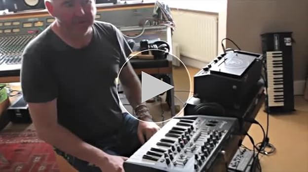 Amazon.co.jp: ARTURIA キーボード シンセサイザー MINIBRUTE 25鍵