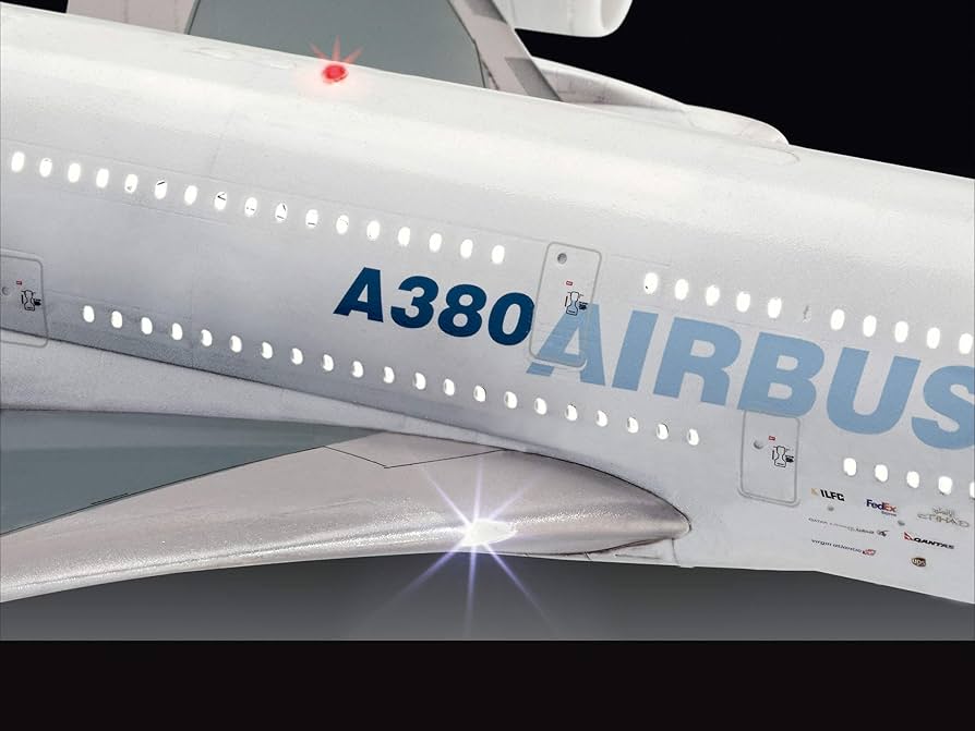 Revell TECHNIK Airbus A380-800, Aircraft - Amazon Canada