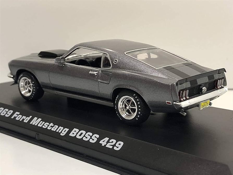 Amazon.com: Greenlight Collectibles - 1:43 John Wick (2014) - 1969
